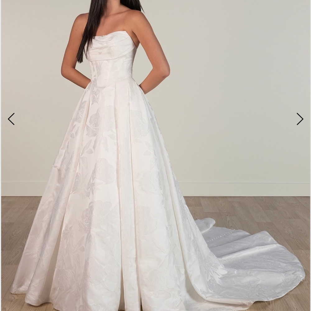 Stella York White Strapless Wedding Dress 8084